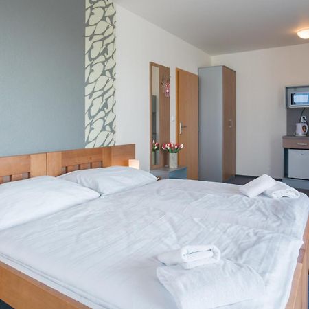Garni Hotel Тршебонь Номер фото