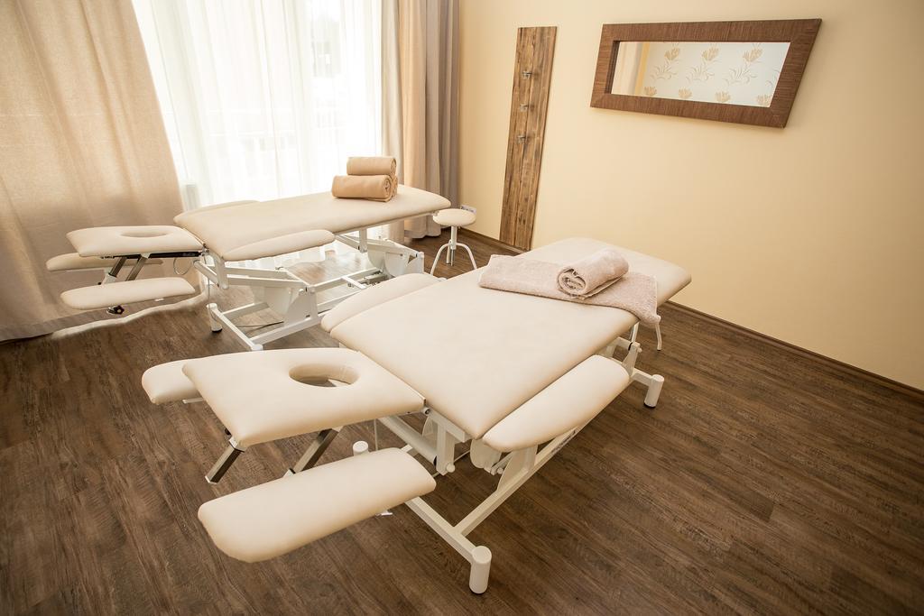 Garni Hotel Тршебонь Екстер'єр фото